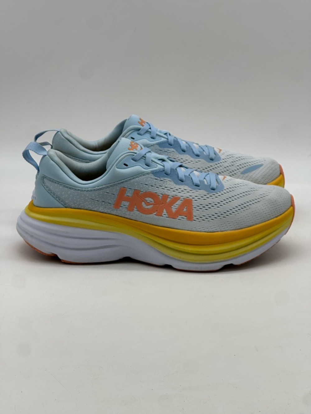 Hoka Bondi 8 Sneakers. Size 8.5